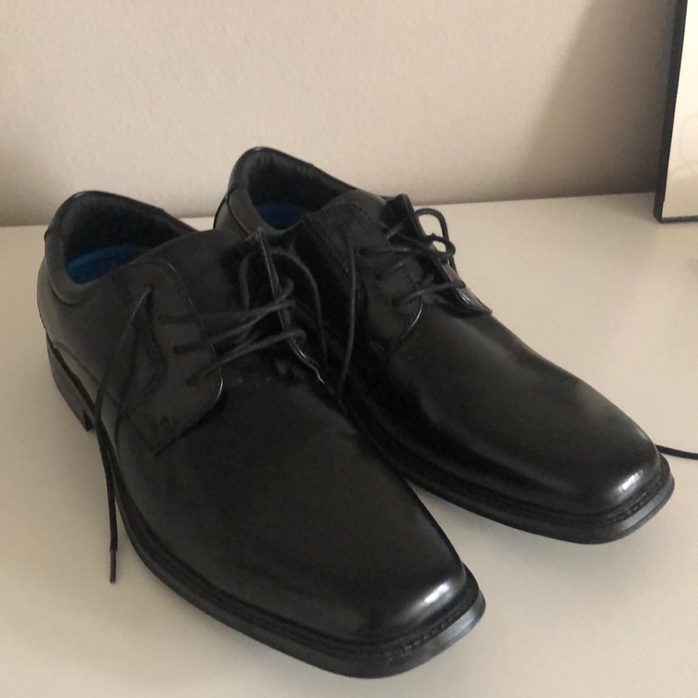 Work shoes